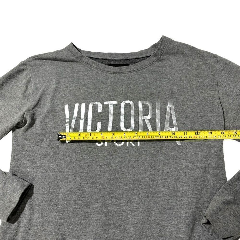 Victoria's Secret Womens Gray Long Sleeve Crew Neck Graphic Print Sweatshirt Siz - Picture 6 of 15